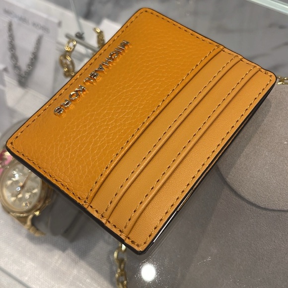 MICHAEL KORS
Large Pebbled Leather Card Holder Case
Cider
NWT - Picture 11 of 16
